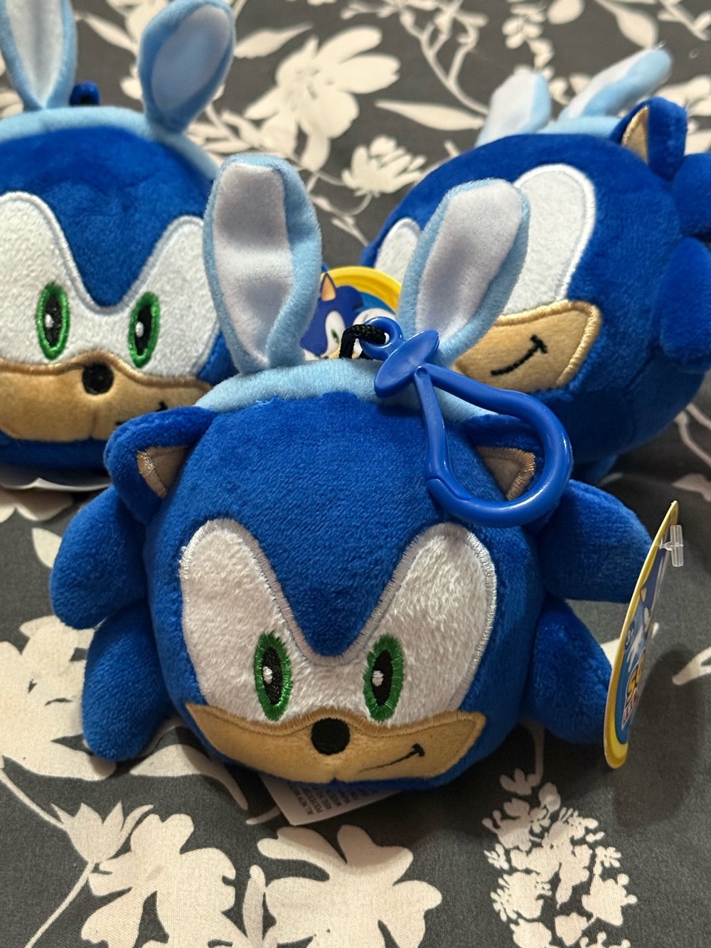 Sonic the Hedgehog Easter Plush Bag Clip Keychain SEGA Blue Plush Backpack Clip